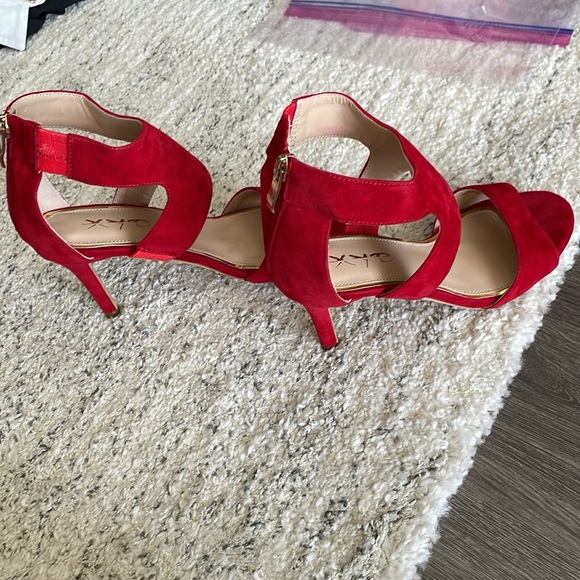 XYD Red Suede Heels - Size 5 - Picture 5 of 10